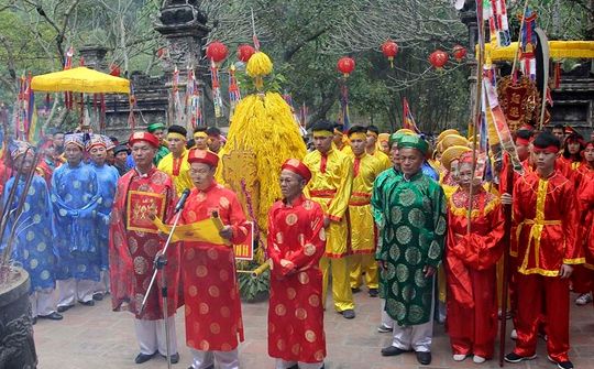 Nhiều lễ hội lớn khai mạc ngày hôm nay