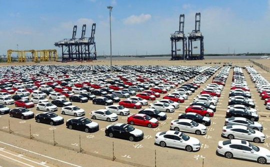 10.000 chiếc ô tô nhập khẩu nguyên chiếc về Việt Nam trong tháng 1/2019