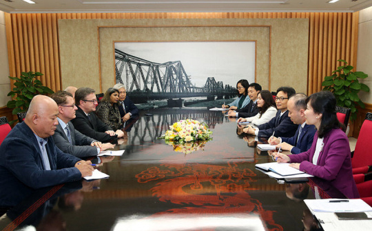 Phó Thủ tướng Vũ Đức Đam tiếp đoàn đại biểu Làng trẻ em SOS quốc tế