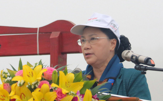 Chủ tịch Quốc hội dự Lễ ra quân hưởng ứng Tết trồng cây