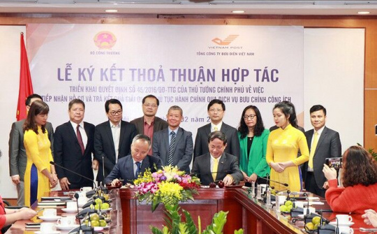 Bộ Tài chính hợp tác giải quyết TTHC qua dịch vụ bưu chính công ích