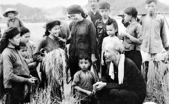 Nhận diện bất liêm để "xây" đức liêm