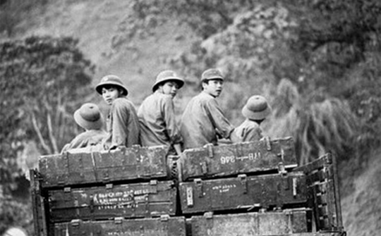 Gác lại quá khứ, hướng tới tương lai!