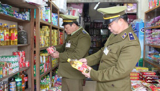 Cuộc chiến chống buôn lậu hàng giả, hàng nhái còn nhiều cam go