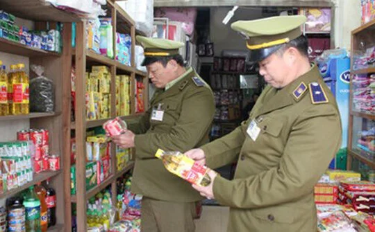 Cuộc chiến chống buôn lậu hàng giả, hàng nhái còn nhiều cam go