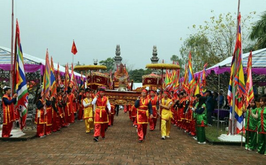 Khai mạc Tuần lễ Văn hóa - Thể thao và Lễ hội đình Đầm Hà