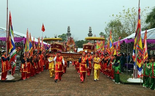 Khai mạc Tuần lễ Văn hóa - Thể thao và Lễ hội đình Đầm Hà