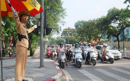 Tăng cường bảo đảm TTATGT và chống ùn tắc giao thông