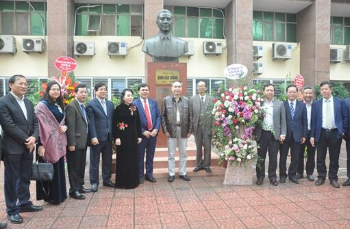 Nhiều hoạt động kỷ niệm 64 năm ngày Thầy thuốc Việt Nam