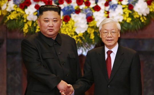 Hình ảnh lễ đón chính thức Chủ tịch Kim Jong Un
