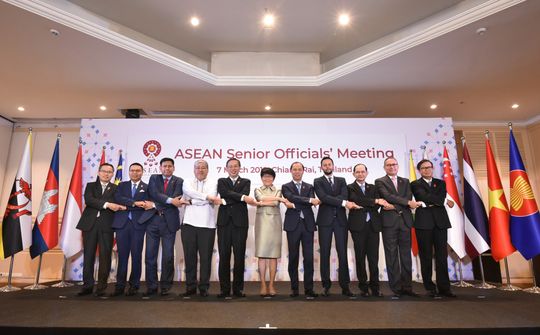 Thành lập Mạng lưới các hội, tổ chức về ASEAN