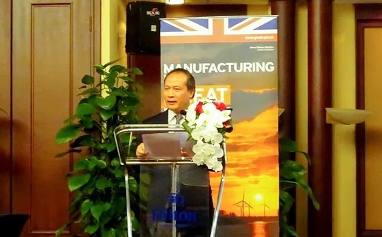 Làn sóng đầu tư mạnh mẽ vào phát triển năng lượng tái tạo tại Việt Nam