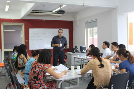 Cần tăng cường quản lý các Trung tâm ngoại ngữ, tin học