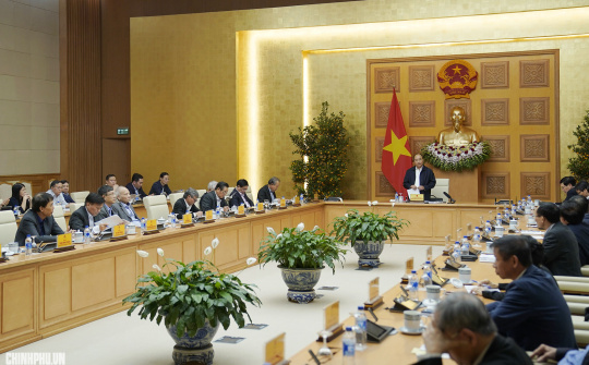 Thủ tướng nghe 'hiến kế' về chiến lược 10 năm