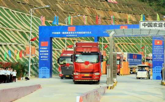Thông xe đường chuyên dụng vận tải hàng hóa Cửa khẩu Tân Thanh (Việt Nam) - Pò Chài (Trung Quốc)