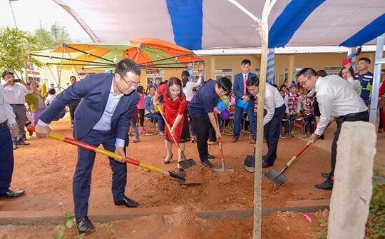 Hyundai Thành Công khánh thành điểm trường tiểu học tại Nghệ An