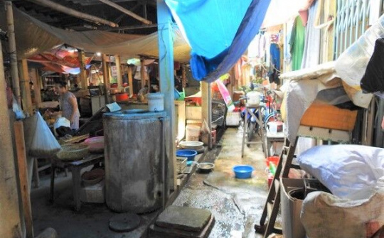 Nam Định: Tiểu thương kêu cứu vì phường yêu cầu thu tiền trái quy định? - Bài 4: Bao giờ người dân có đáp án?