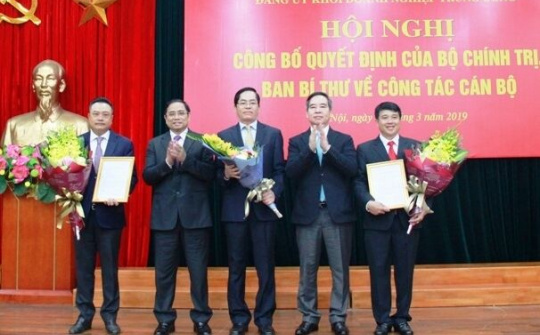 Bộ Chính trị, Ban Bí thư điều động 4 lãnh đạo tỉnh về Trung ương