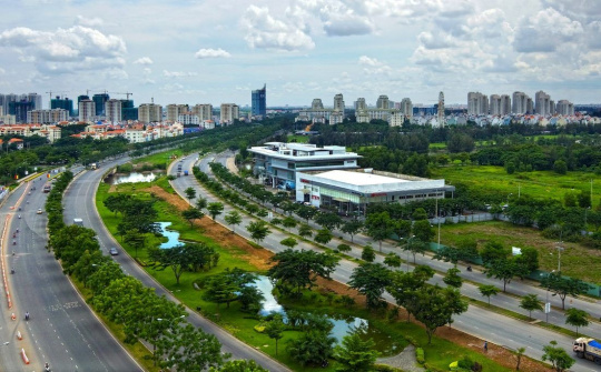 Luật Đất đai năm 2013: Đã đến lúc cần thay "tấm áo hẹp"