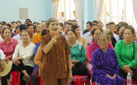 Điểm “nóng” ở cơ sở và trách nhiệm nêu gương