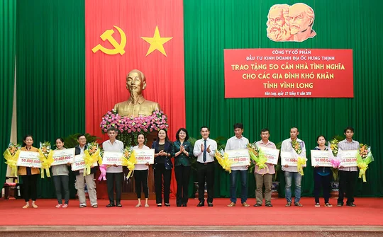 Hưng Thịnh Corp đồng hành 5,5 tỷ đồng xây 100 căn nhà tình nghĩa cho Vĩnh Long và Bà Rịa Vũng Tàu