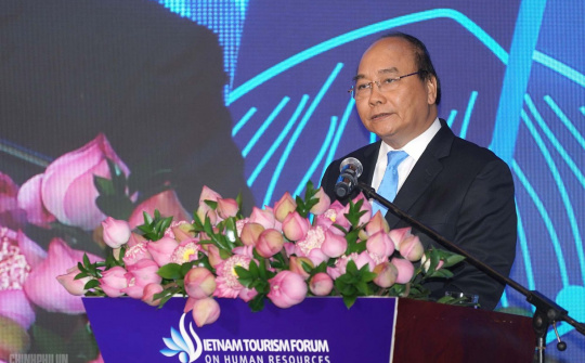 PM offers suggestions at tourism human resources forum 2019