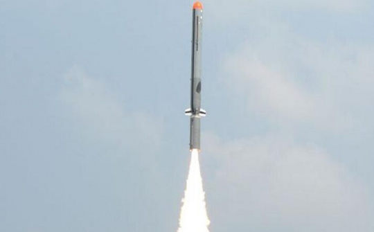 Ấn Độ thử thành công tên lửa hành trình tầm xa Nirbhay