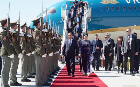 Thủ tướng Nguyễn Xuân Phúc bắt đầu thăm chính thức CH Czech