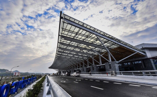 Hội nhập bằng nội lực