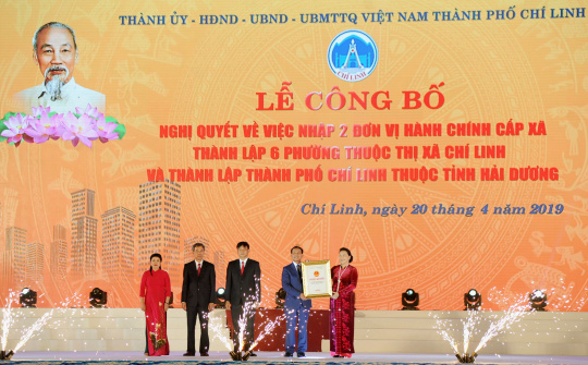 Lễ công bố Nghị quyết thành lập TP Chí Linh