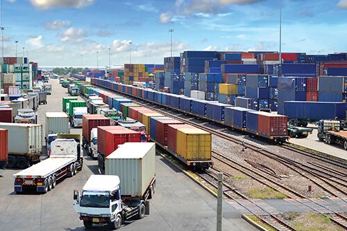 World Bank "mách nước" để ngành vận tải đường bộ Việt Nam "thay đổi cuộc chơi"