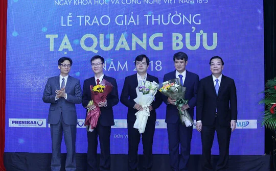 Trao giải thưởng Tạ Quang Bửu năm 2019 cho 3 nhà khoa học