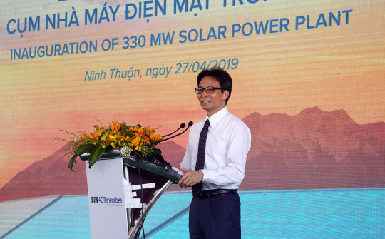 Vận hành hai dự án điện mặt trời lớn nhất nước tại Ninh Thuận