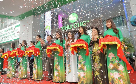 Hàng nghìn khách hàng tham dự khai trương Phòng khám ĐKQT Thu Cúc