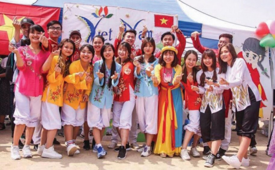 Du học sinh Việt Nam: Những đại sứ văn hóa thầm lặng