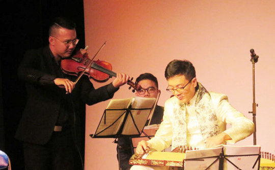 Nghệ sĩ Trí Nguyễn và giấc mơ đưa đàn tranh ra thế giới