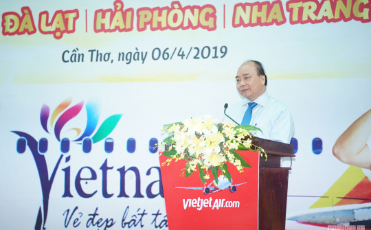 Thủ tướng cắt băng khai trương 5 đường bay mới tại Cần Thơ