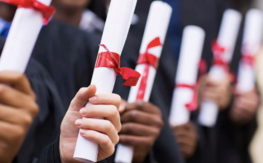 Giá trị đích thực của học hàm, học vị