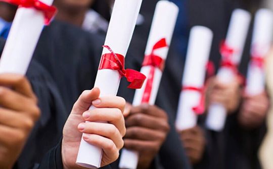 Giá trị đích thực của học hàm, học vị