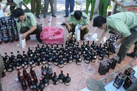 Xử lý tận gốc các đường dây hàng giả