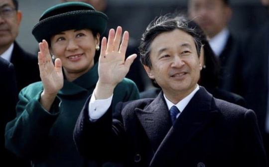 Hoàng Thái tử Naruhito lên ngôi Nhật hoàng với niên hiệu Lệnh Hòa