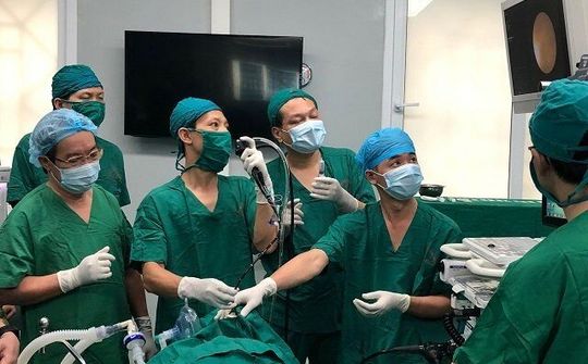 Hệ thống nội soi phế quản siêu âm hiện đại nhất thế giới được triển khai tại Việt Nam