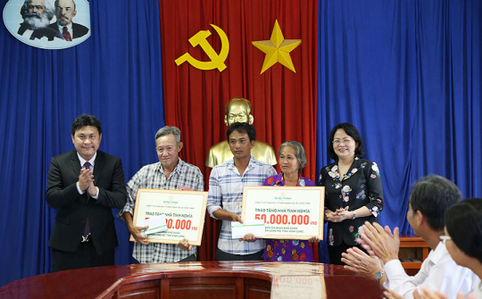 Hưng Thịnh Corp bàn giao 50 căn nhà tình nghĩa tại Vĩnh Long