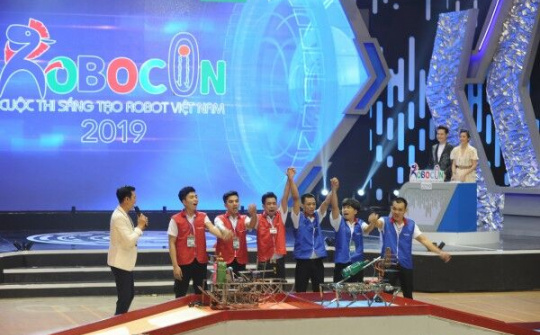 Đội LH-WAO vô địch Sáng tạo Robot Việt Nam 2019