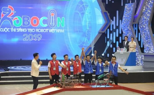 Đội LH-WAO vô địch Sáng tạo Robot Việt Nam 2019