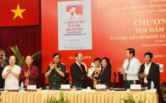 Tọa đàm khoa học: Lý luận Hồ Chí Minh về xây dựng Đảng tiền phong nhân kỷ niệm 129 năm ngày sinh của Người.