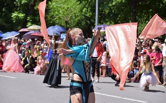 Hà Nội tổ chức Carnival đường phố lần thứ 2 tại phố đi bộ Hồ Gươm