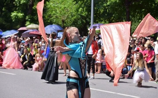 Hà Nội tổ chức Carnival đường phố lần thứ 2 tại phố đi bộ Hồ Gươm