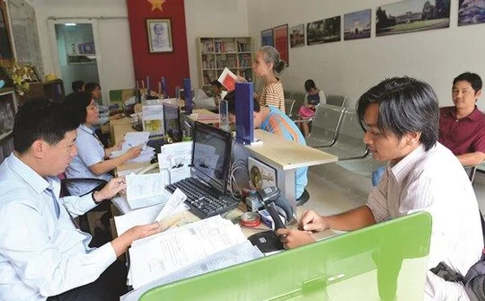 Bỏ chứng thực sao y - thêm thời gian lo việc của dân