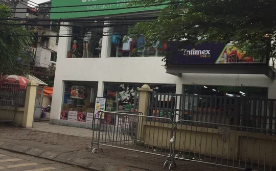 Kho thuốc Hapharco "biến thành" siêu thị Intimex